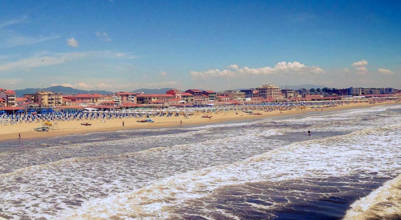 Appartamento Abate Lido di Camaiore Exteriör bild